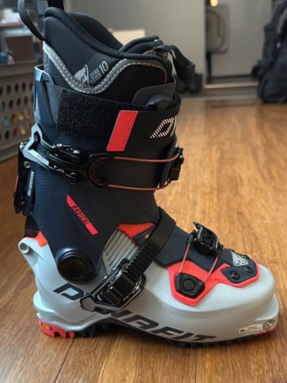 Dynafit Radical Women’s Touring Boots 23.5 Mondo - Brand New! - Picture 2 of 3